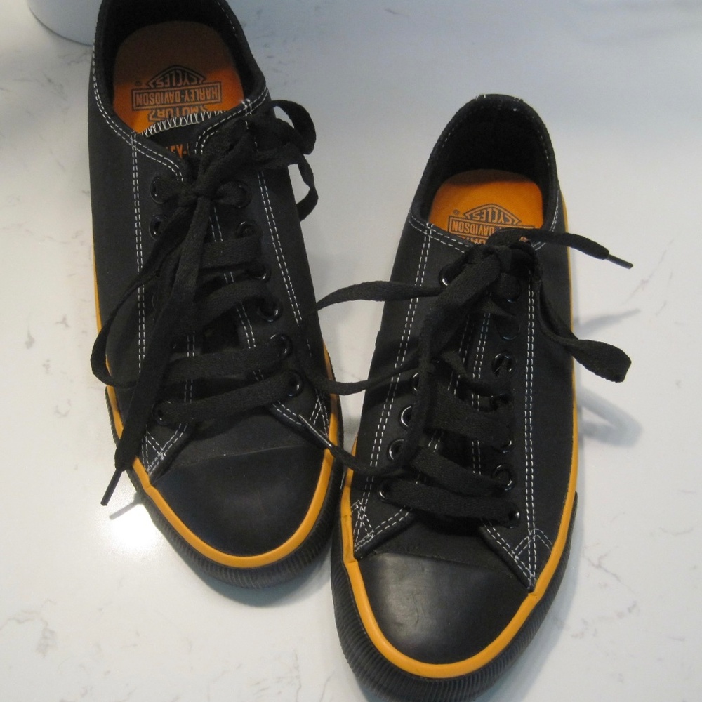 Harley-Davidson Zia Tennis Shoes for Women, size 9